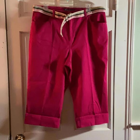 🍁Gloria Vanderbilt pink capris with belt, size 16 NWOT - Picture 1 of 10